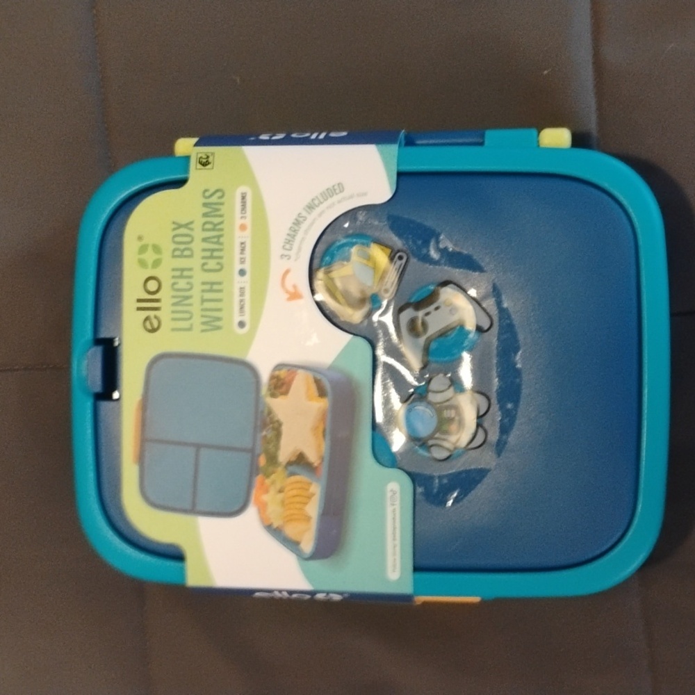 Ello Blue Lunch Box with Charms